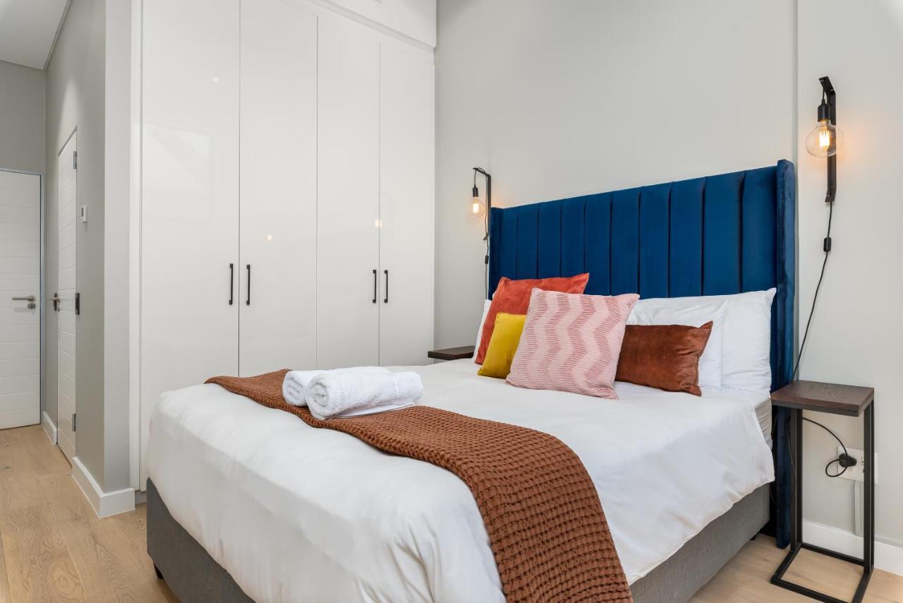 The Docklands Luxury Apartments كيب تاون المظهر الخارجي الصورة