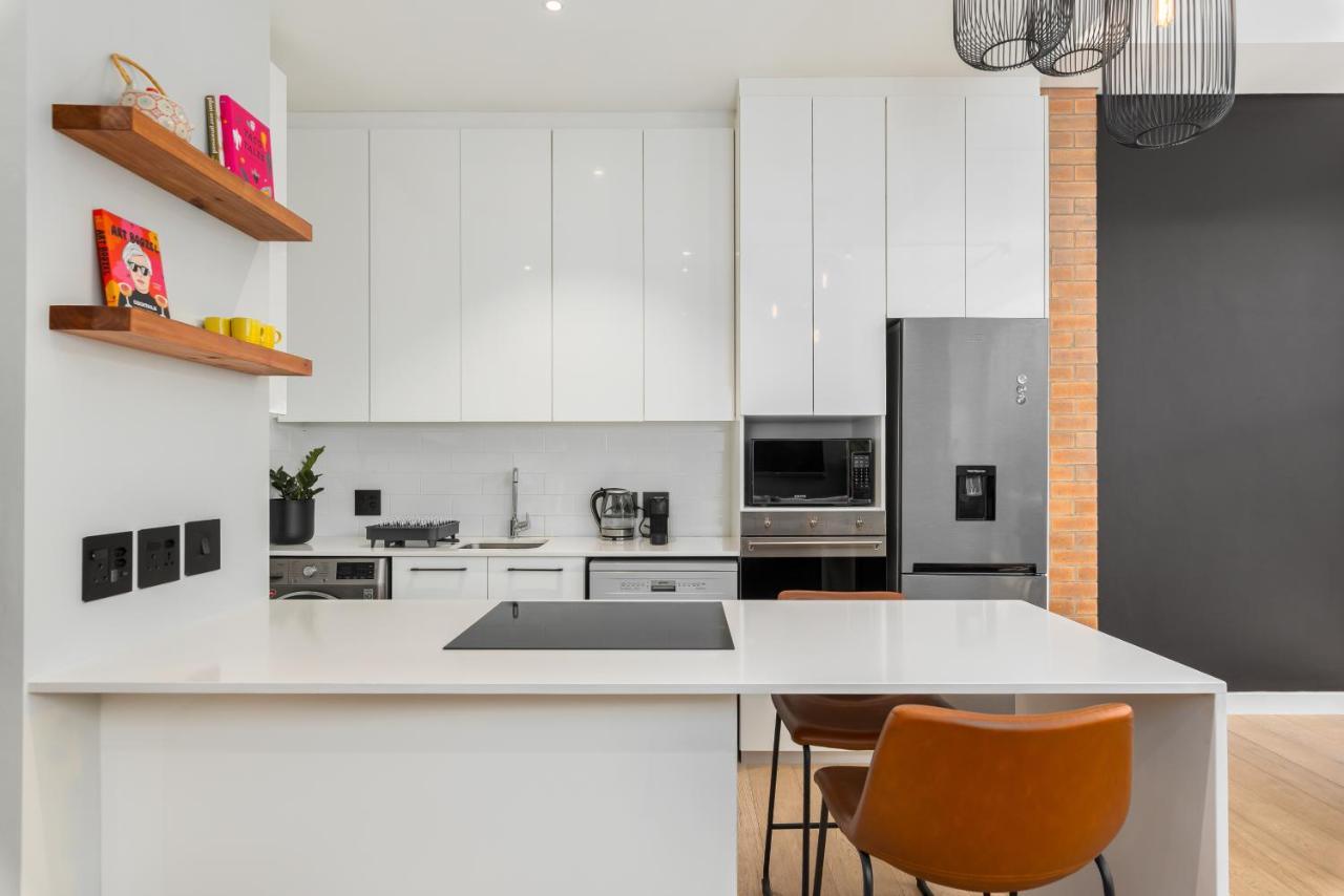 The Docklands Luxury Apartments كيب تاون المظهر الخارجي الصورة