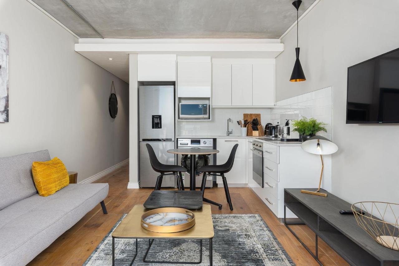 The Docklands Luxury Apartments كيب تاون المظهر الخارجي الصورة