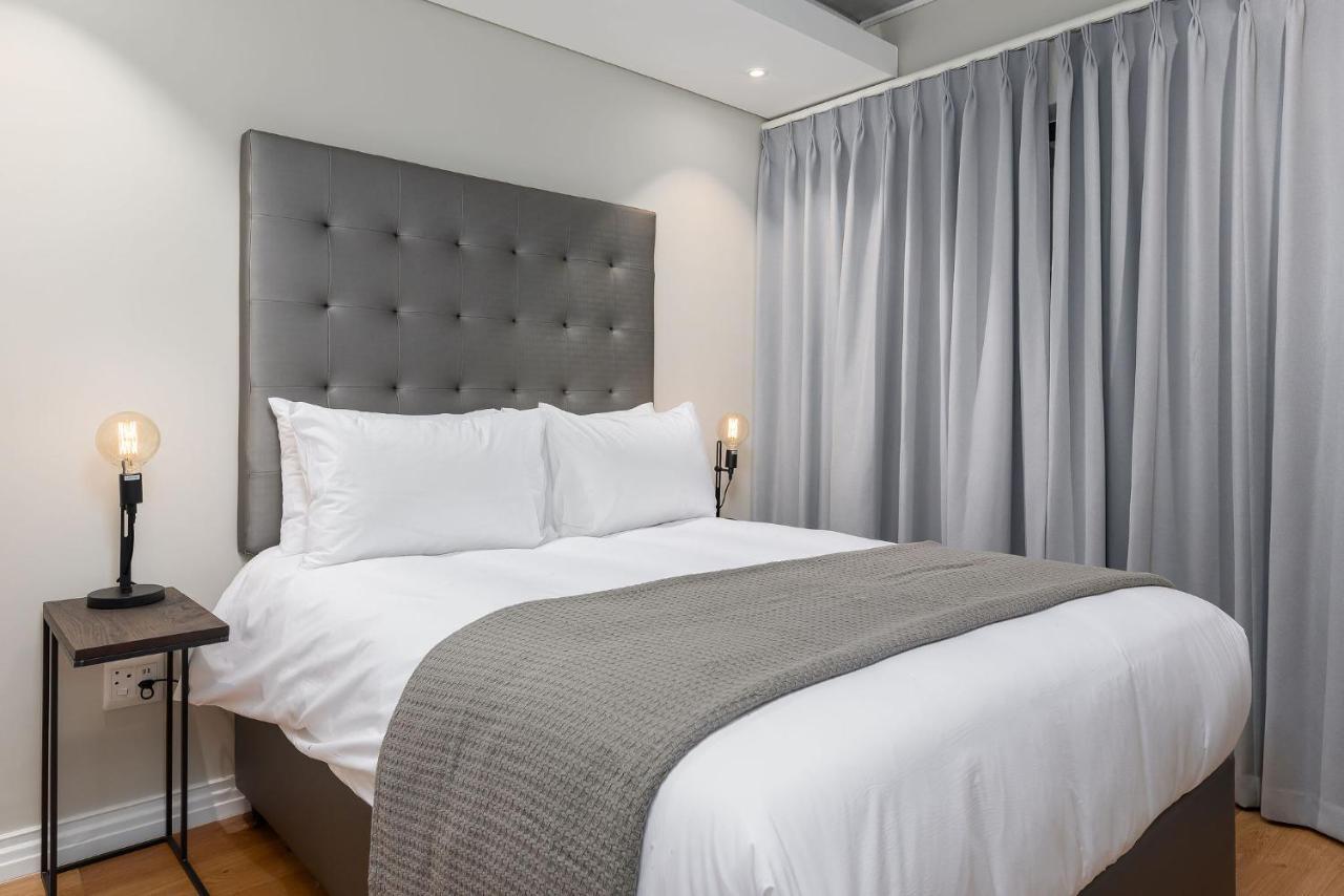 The Docklands Luxury Apartments كيب تاون المظهر الخارجي الصورة